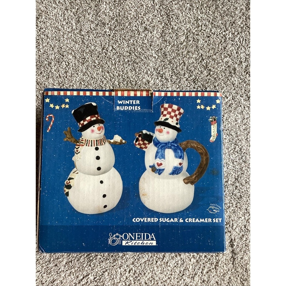 Oneida Winter Buddies Covered Sugar & Creamer Set